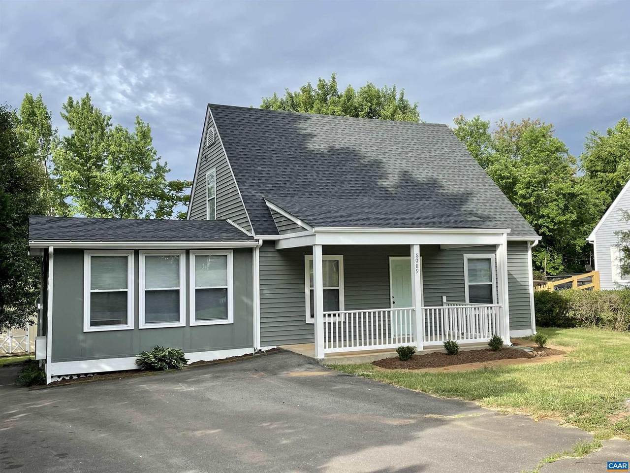 6089 Cling Ln - Photo 1