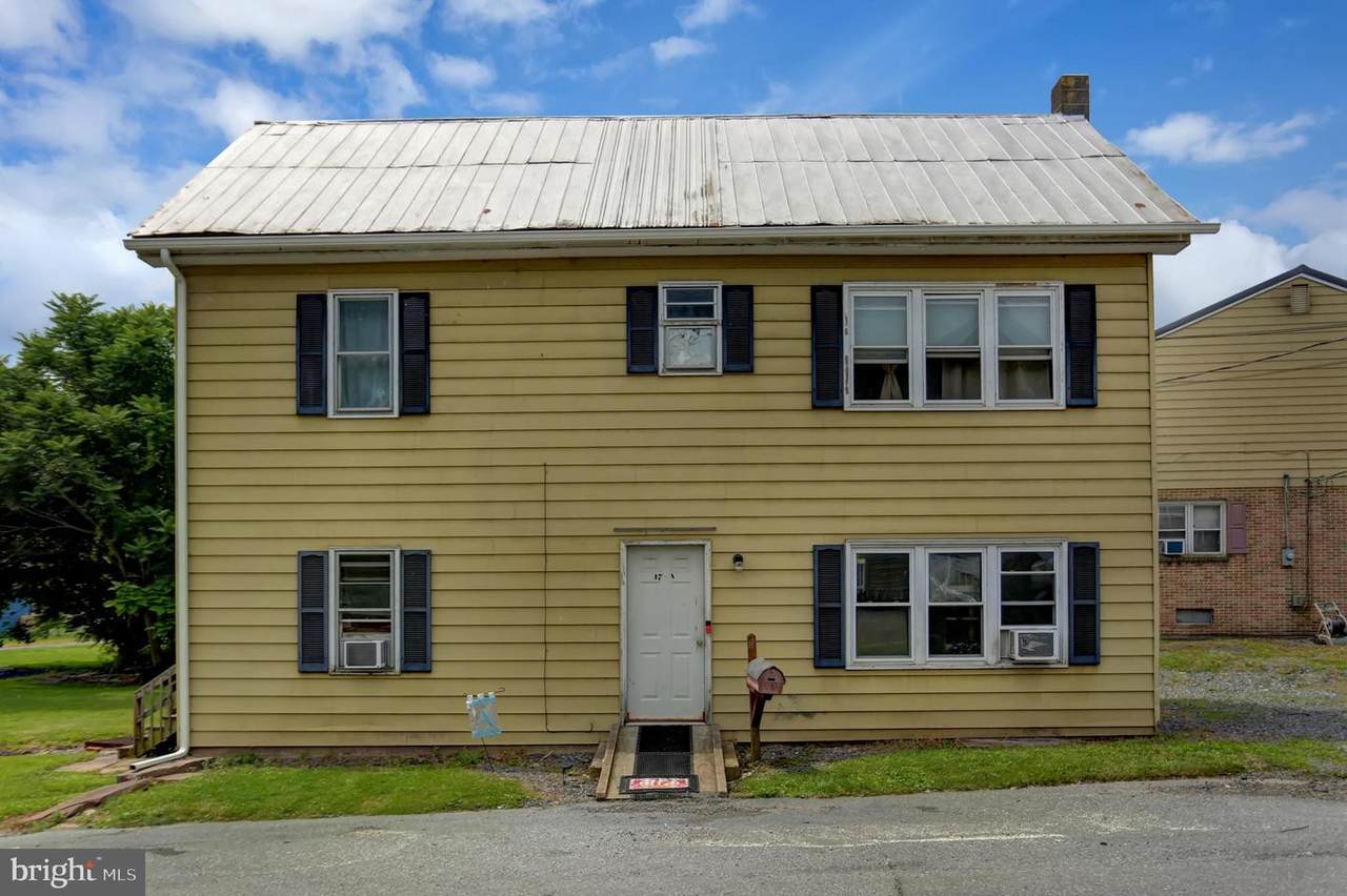 17 Clark Street - Photo 1