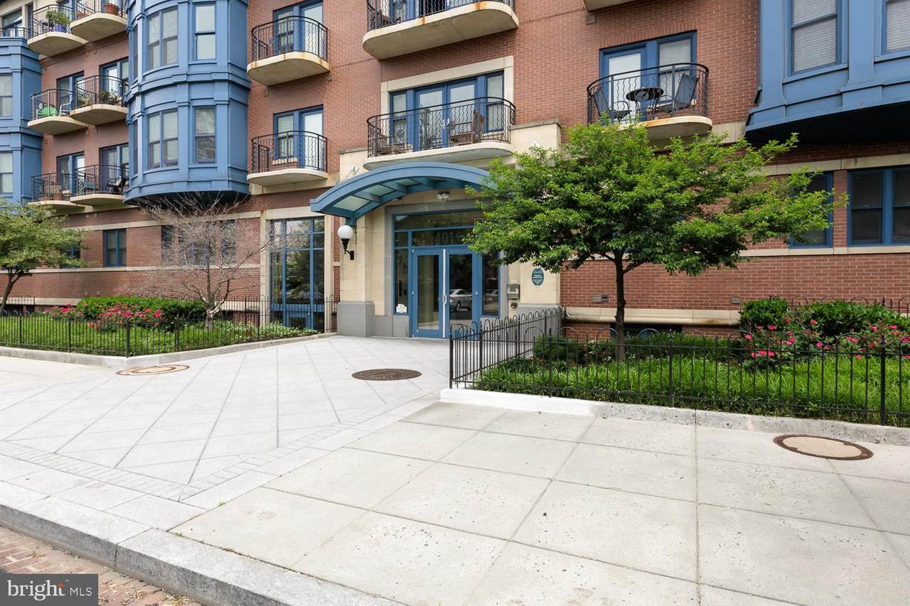 401 13TH Street - Photo 1