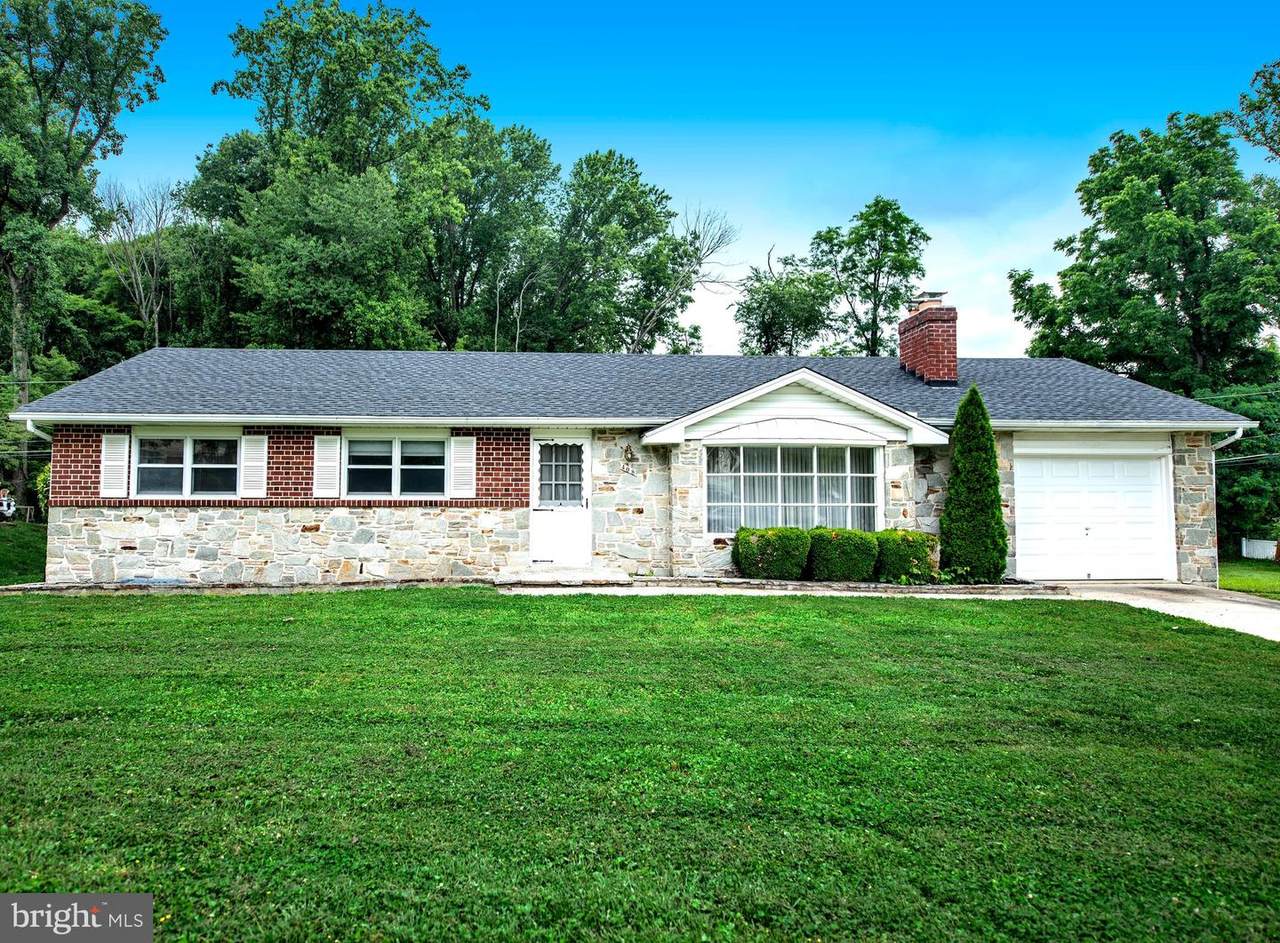 408 Linwood Avenue - Photo 1