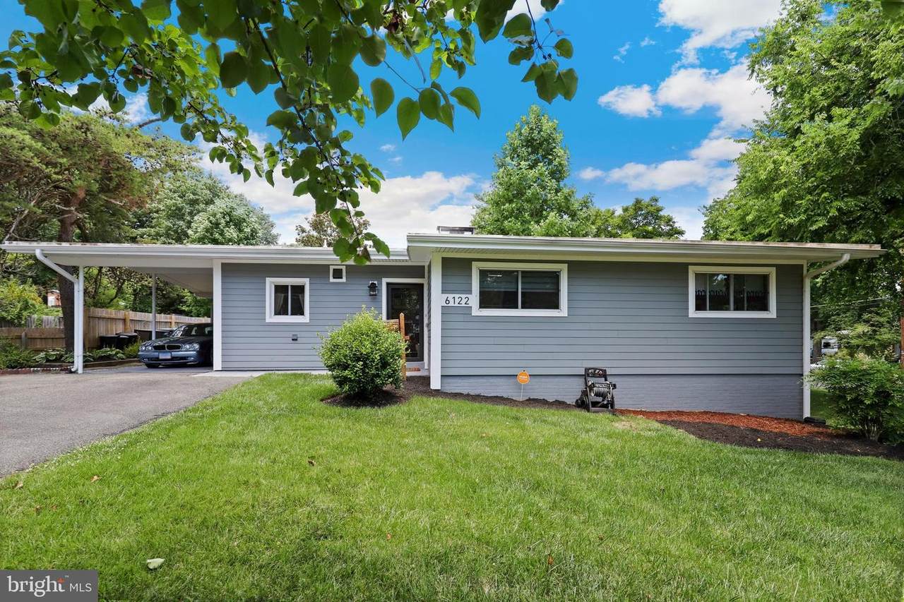 6122 Knollwood Drive - Photo 1