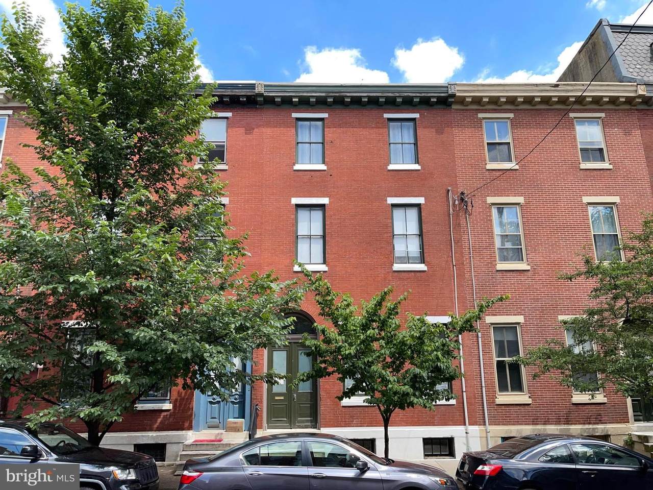 609 17TH Street - Photo 1