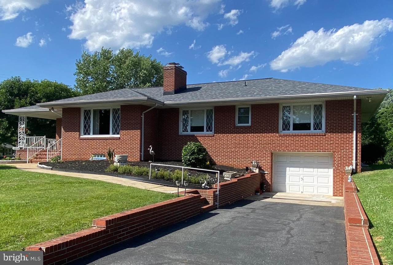 1314 Spotswood Road - Photo 1