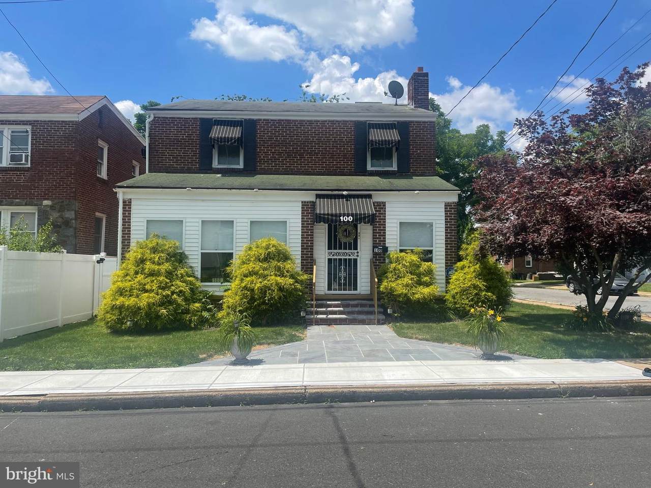 100 36TH Street - Photo 1