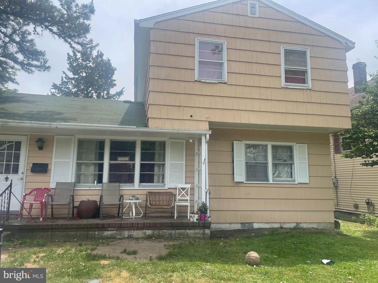 32 Northfield Avenue - Photo 1