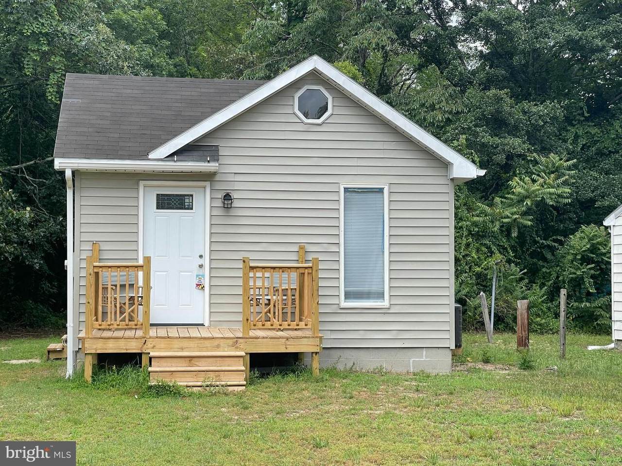 322 Brooklyn Avenue - Photo 1