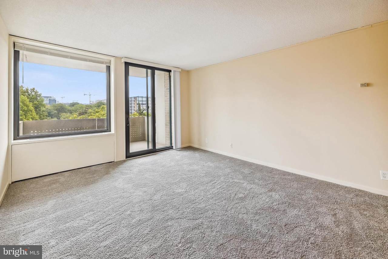 1250 4TH Street - Photo 1