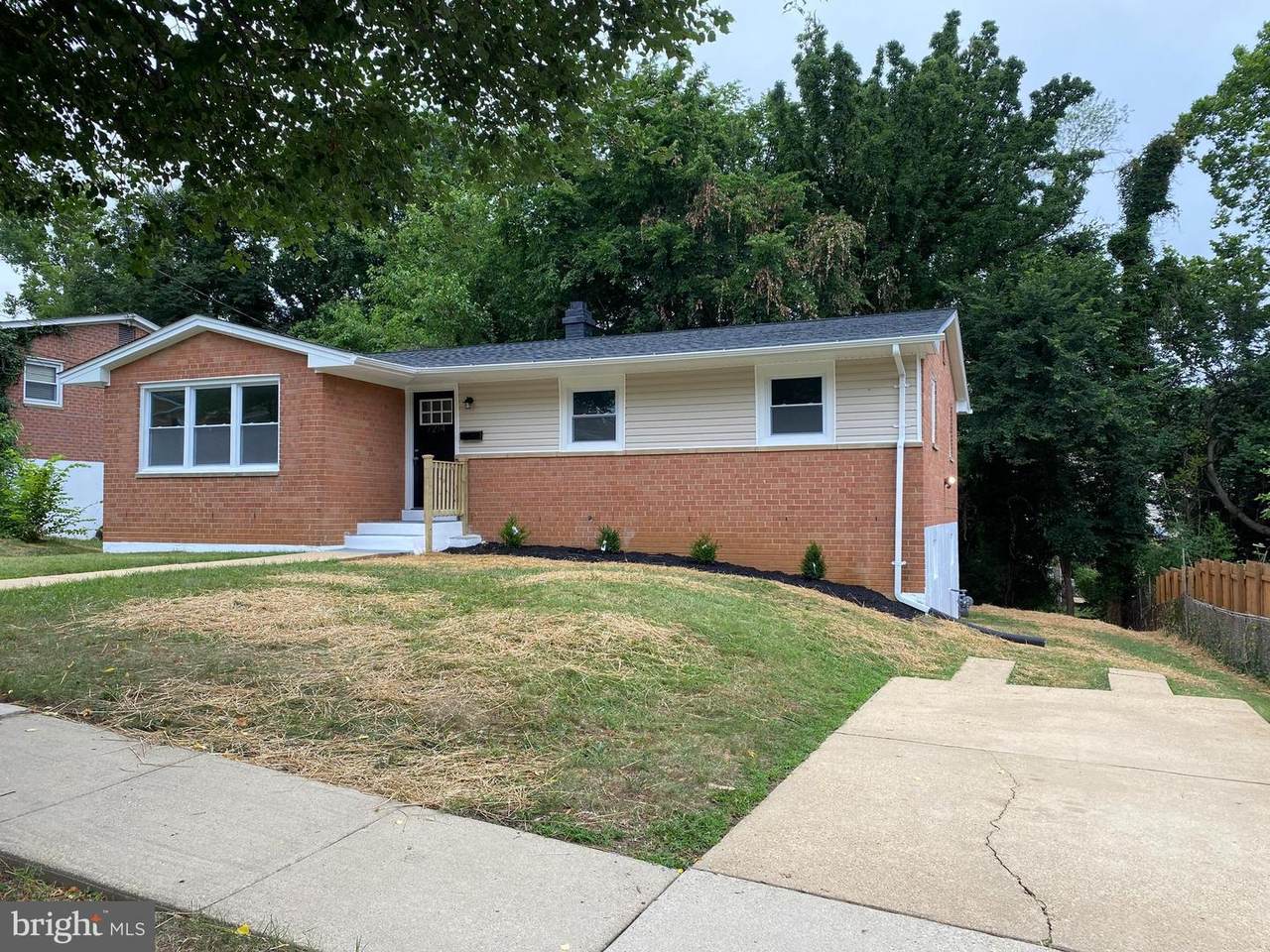 7214 Abbington Drive - Photo 1