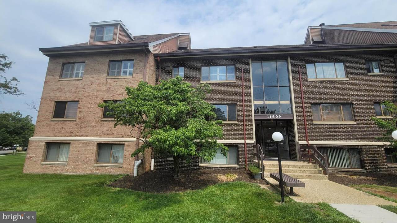 11509 Amherst Avenue - Photo 1
