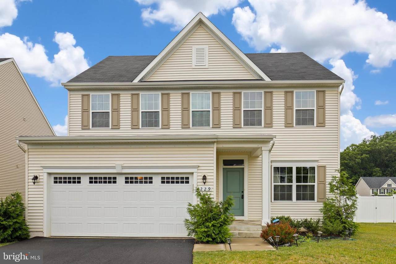 229 Heirloom Way - Photo 1