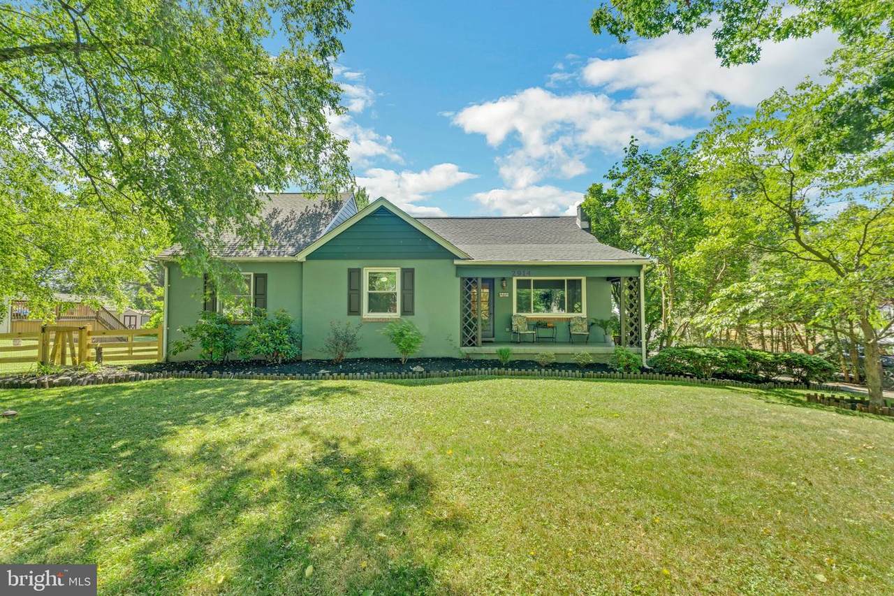 2914 Whitehall Road - Photo 1