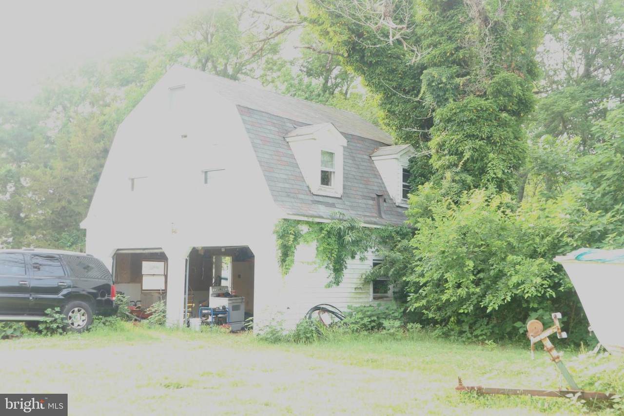 5749 Coventry Parish Road - Photo 1