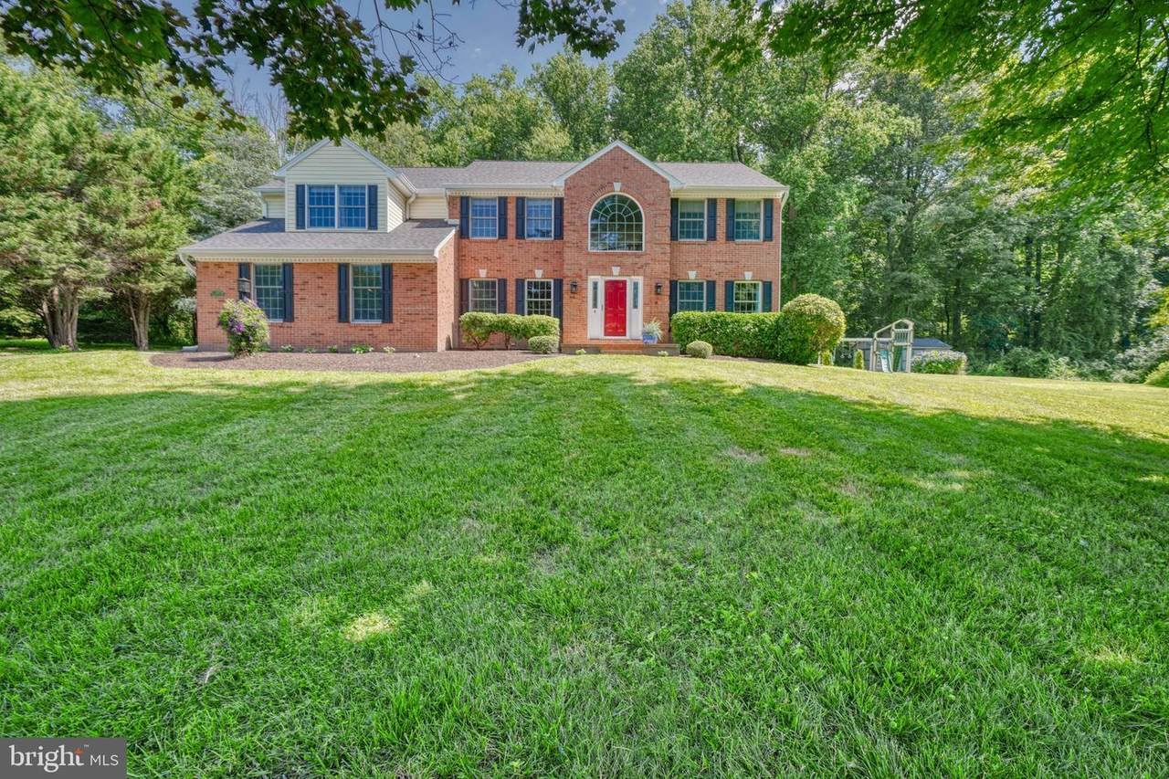 2811 Wesleyan Drive - Photo 1
