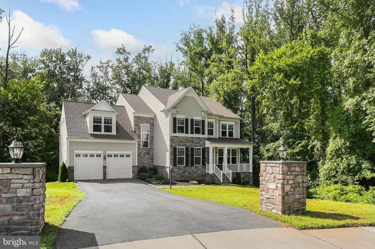 1294 Scotts Run Road - Photo 1