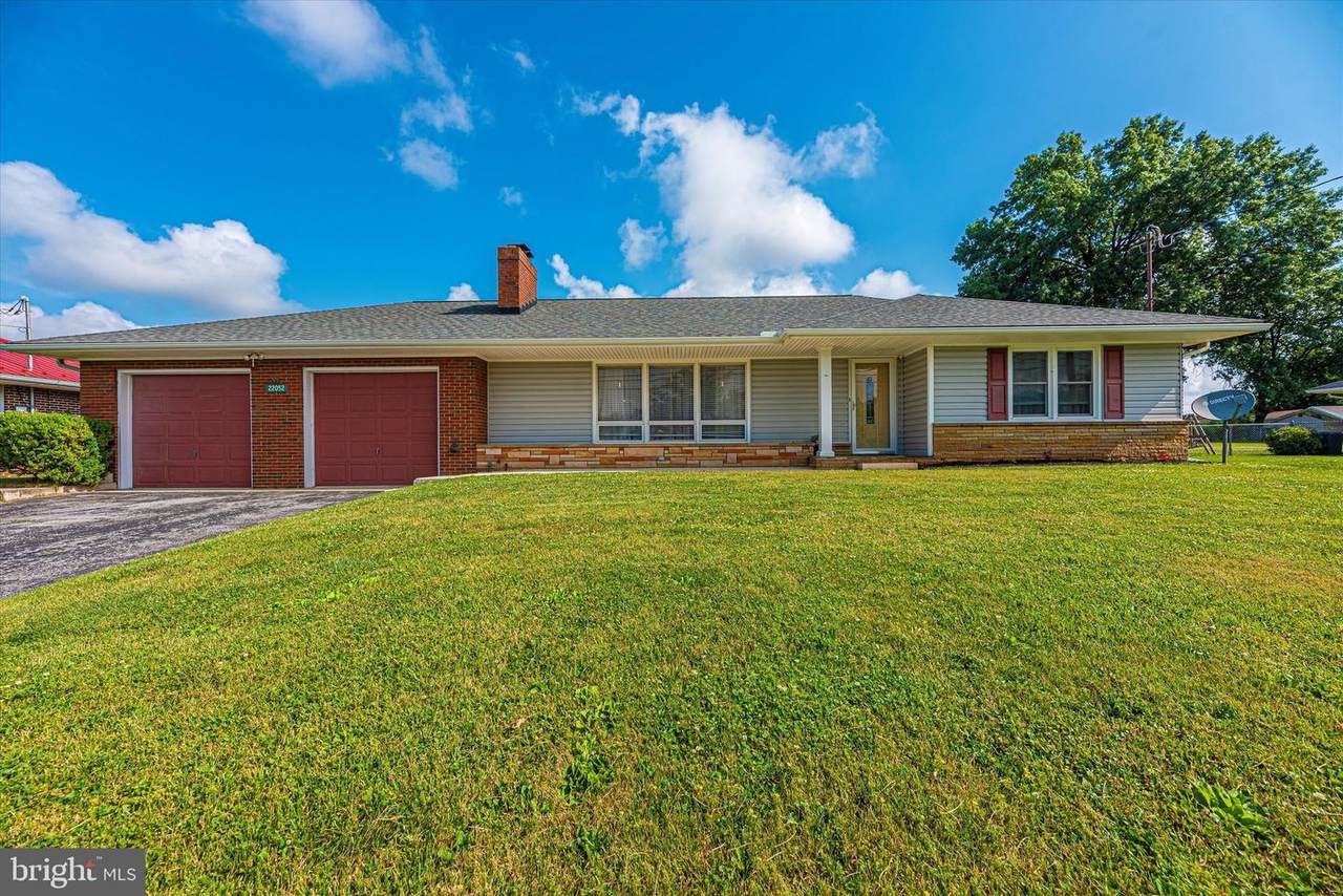 22052 Jefferson Boulevard - Photo 1