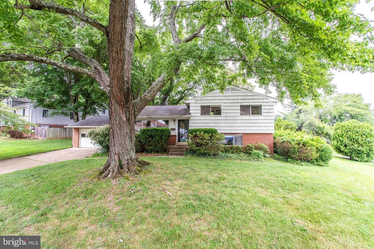 316 Charles Street - Photo 1