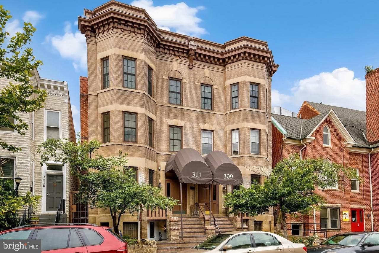 309 4TH Street - Photo 1