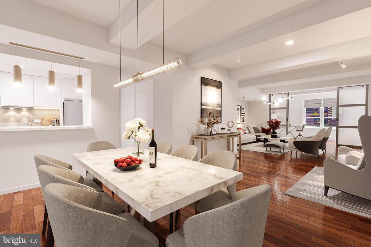 1425 Locust Street - Photo 1