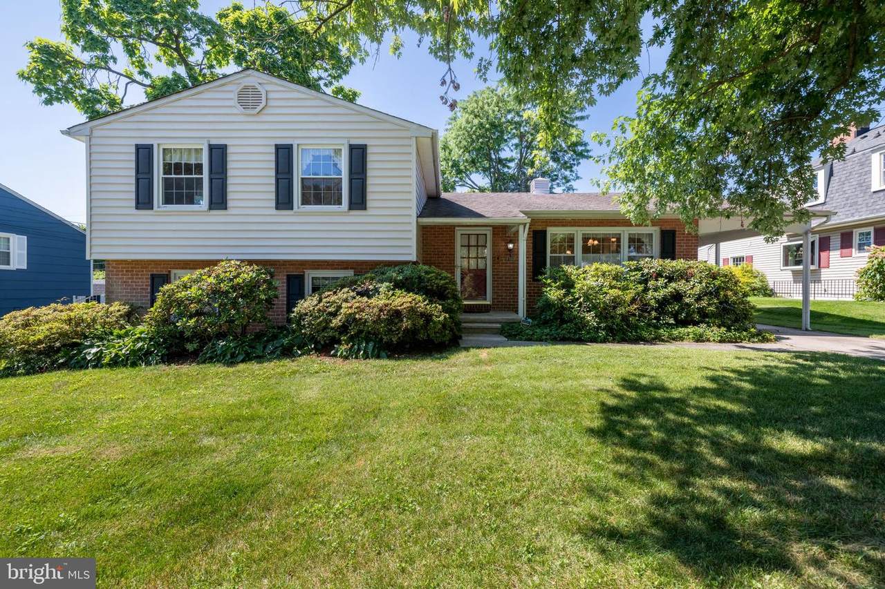 1815 Leadburn Road - Photo 1