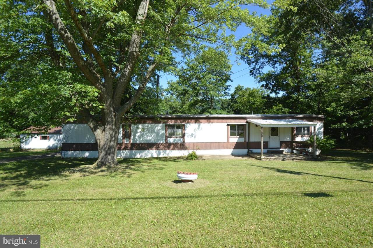 17045 Amberson Road - Photo 1