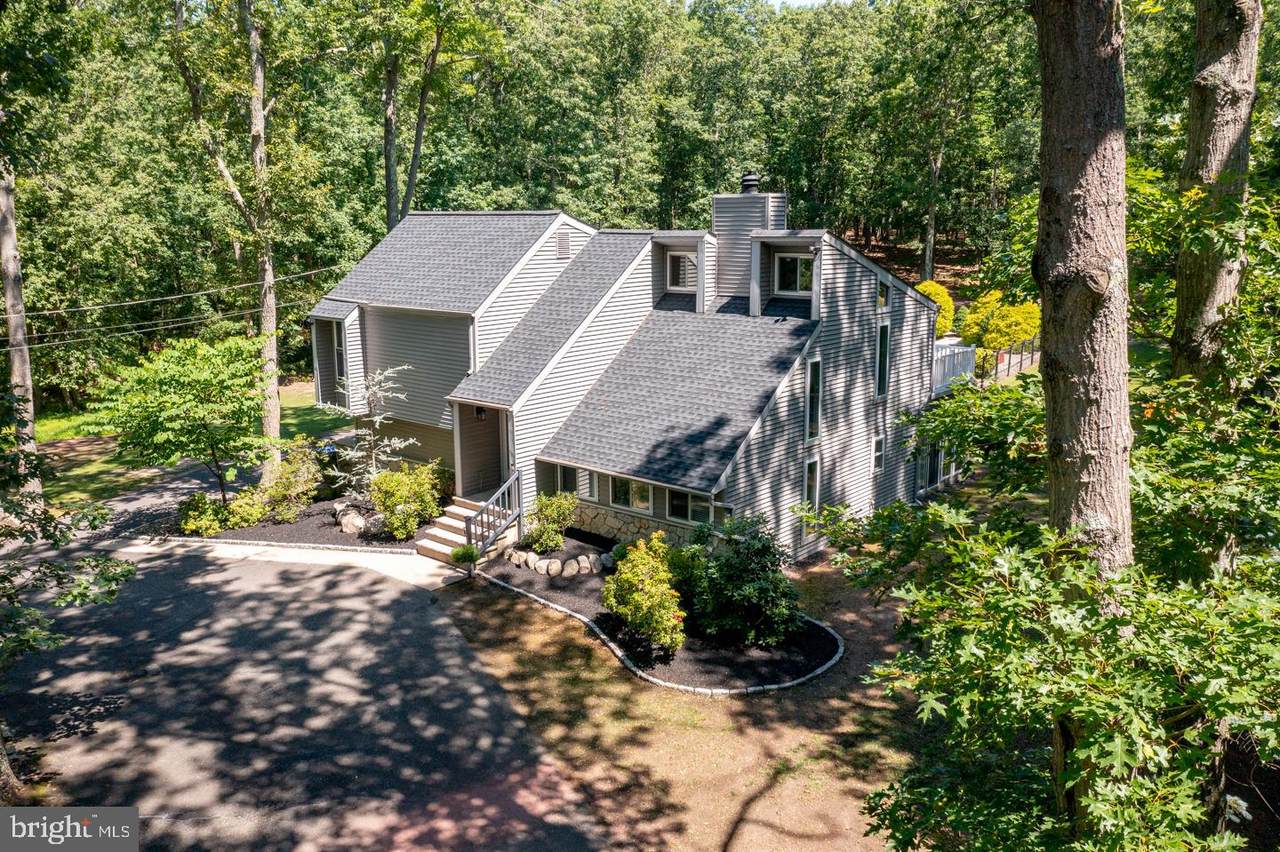 346 Tuckerton Road - Photo 1