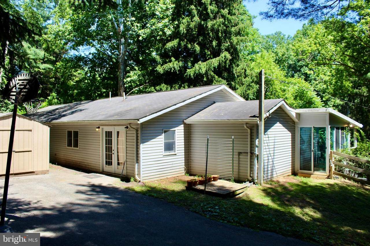 10856 Wolfsville Road - Photo 1