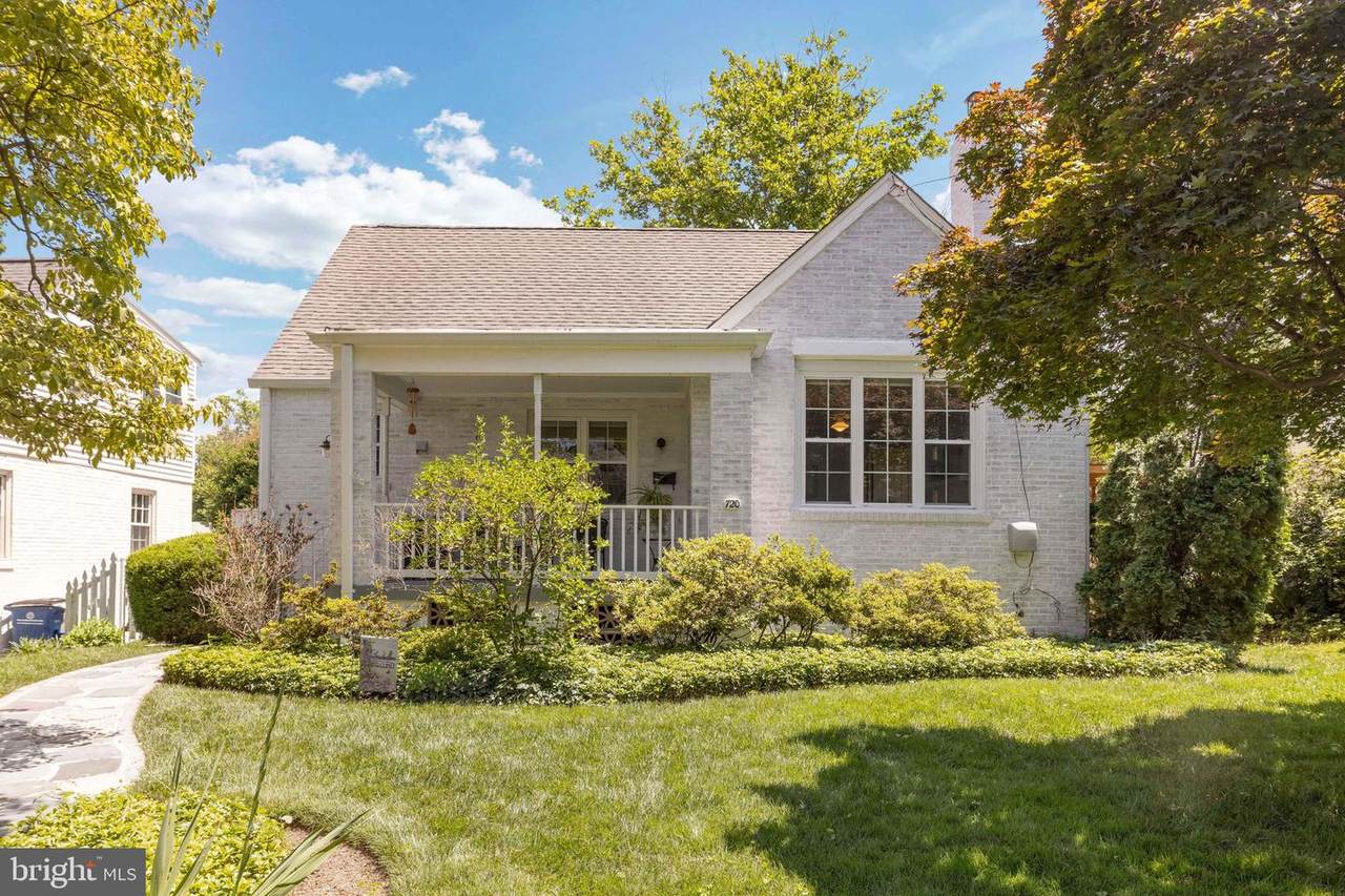 720 Dartmouth Avenue - Photo 1