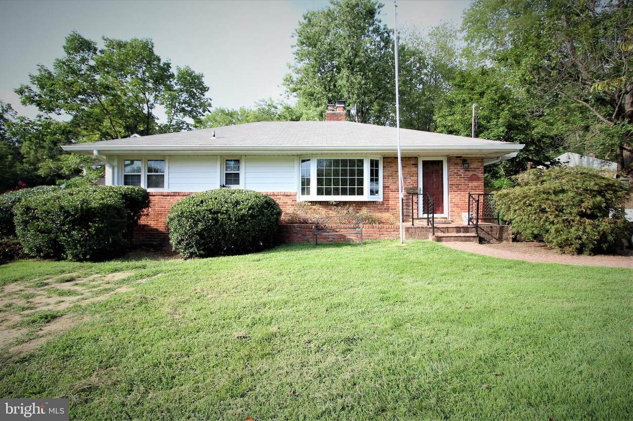 7903 Wellington Road - Photo 1