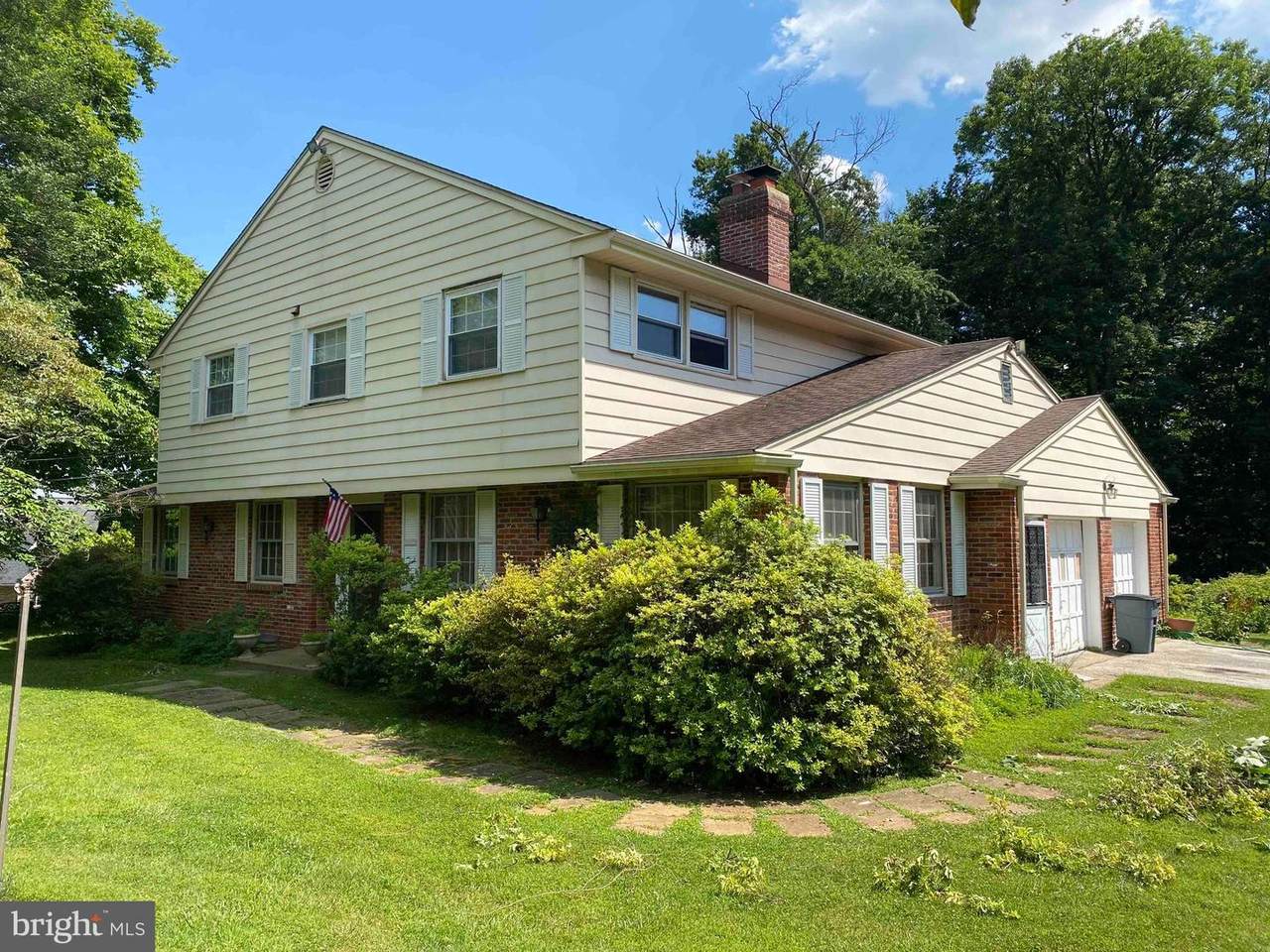 2820 Dogwood Lane - Photo 1