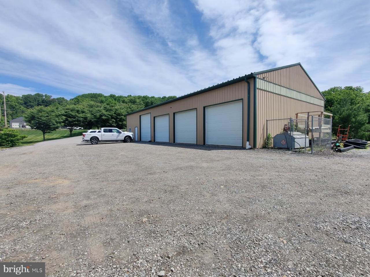 752 Kings Highway - Photo 1