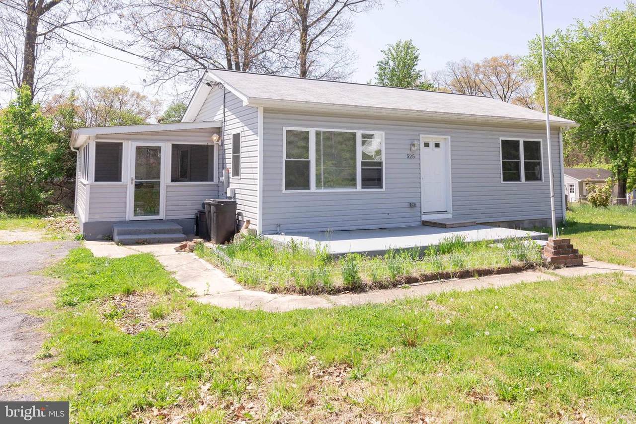 525 Donaldson Avenue - Photo 1