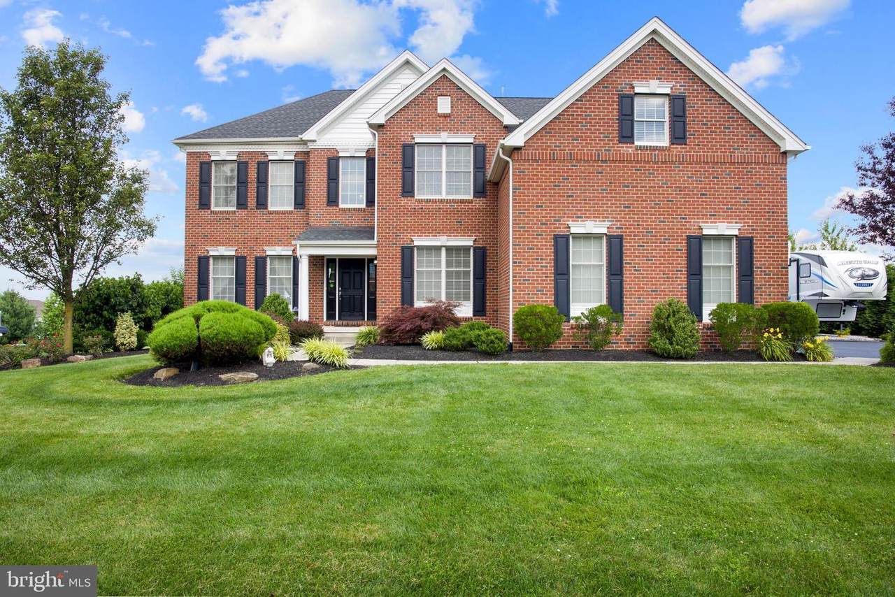 5445 Preston Way - Photo 1