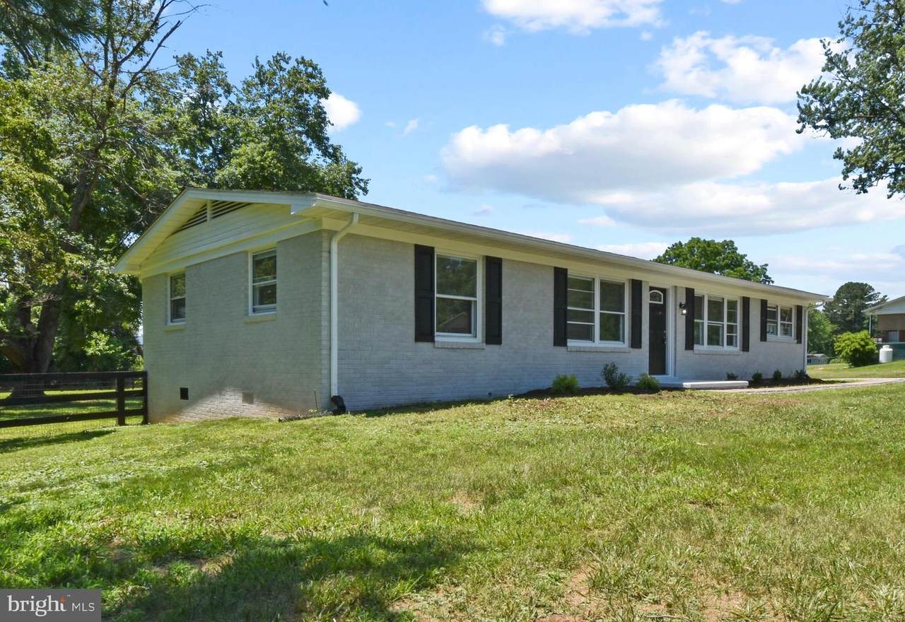 7210 Oak Drive - Photo 1
