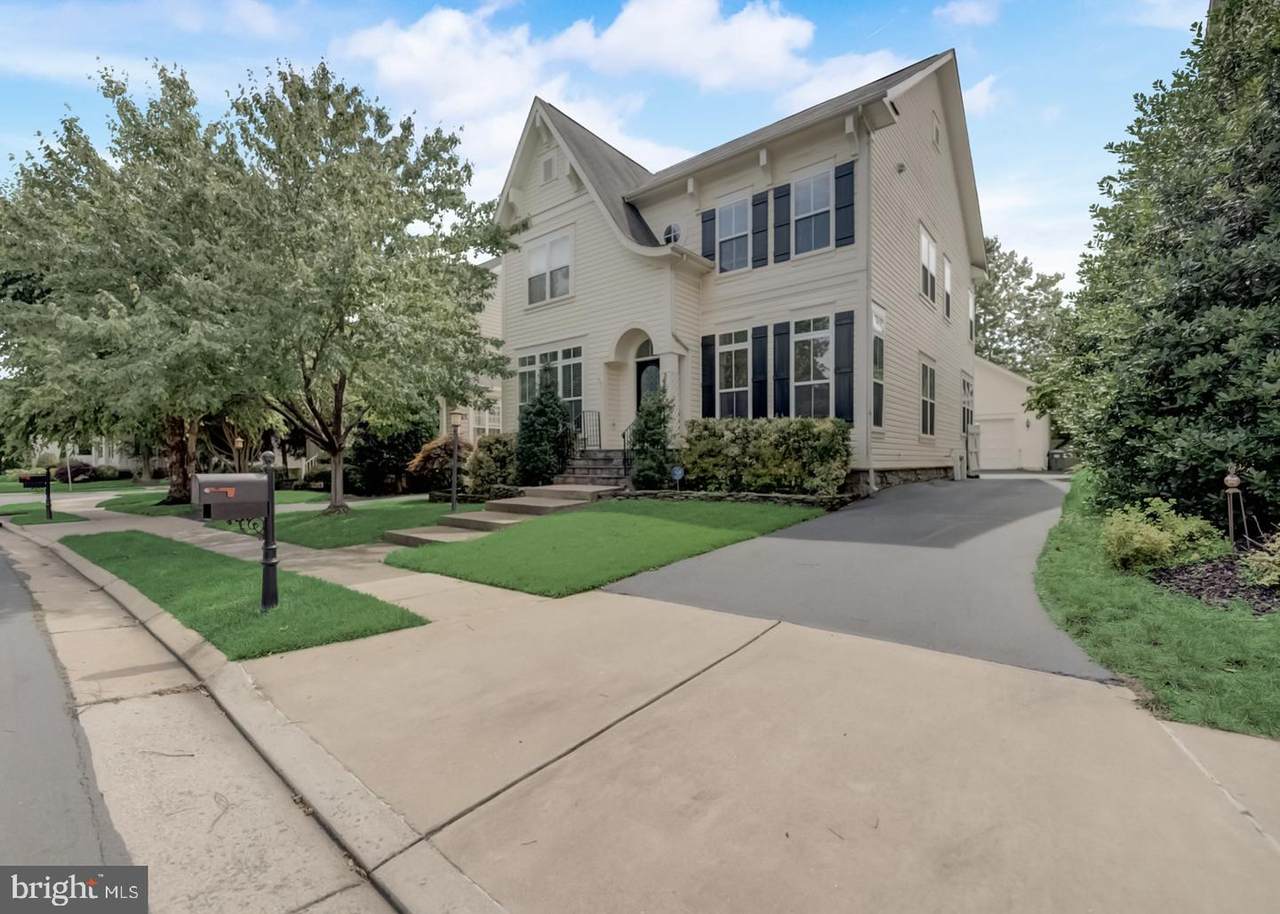 22839 Vickery Park Drive - Photo 1
