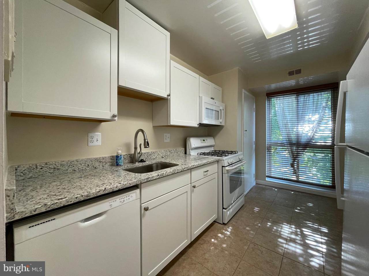 5612 Bloomfield Drive - Photo 1