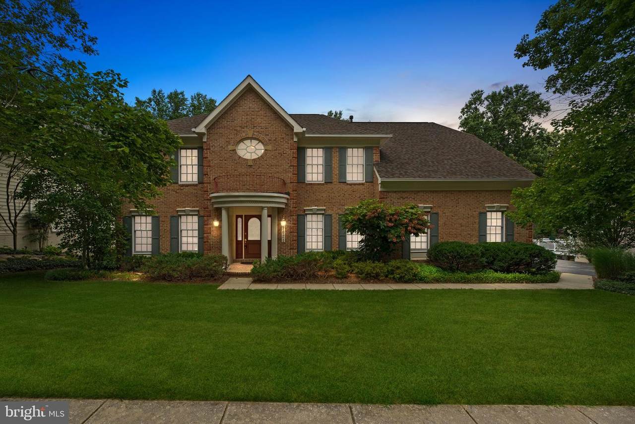 7021 River Oak Court - Photo 1