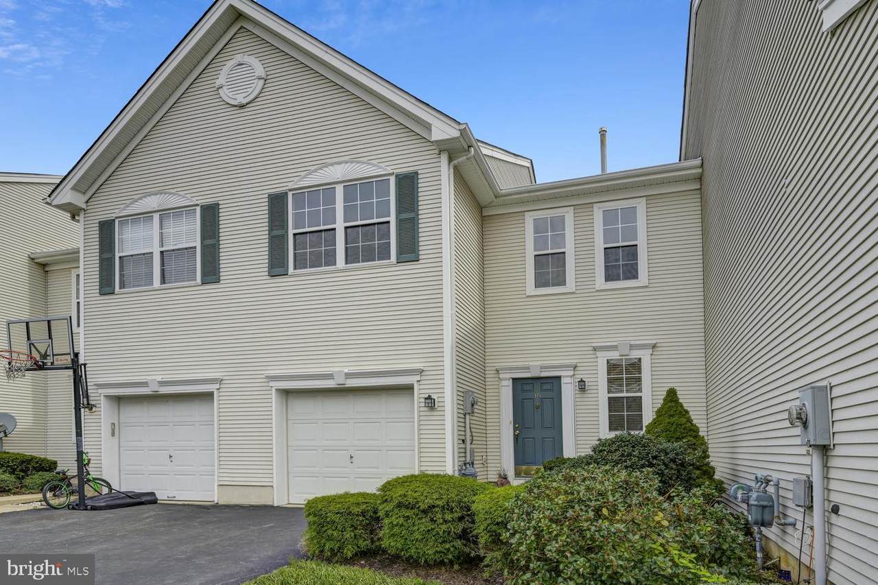 16 Stafford Drive - Photo 1