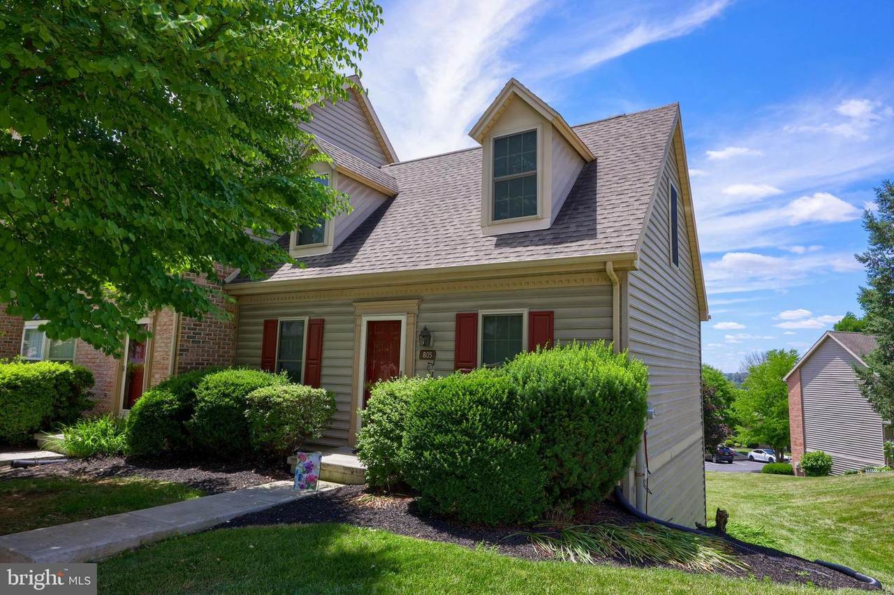 805 Skyview Drive - Photo 1