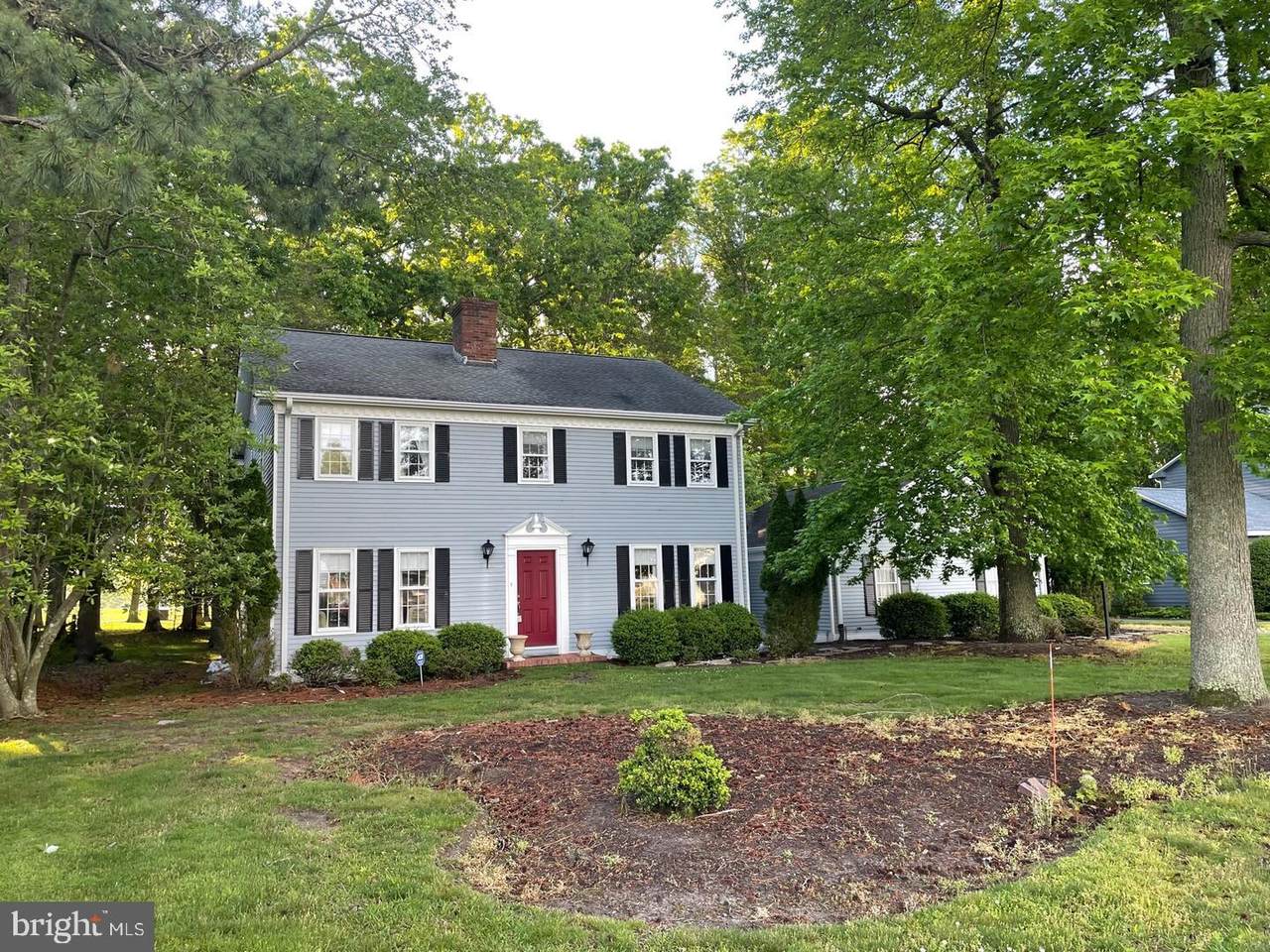 24 Side Drive - Photo 1