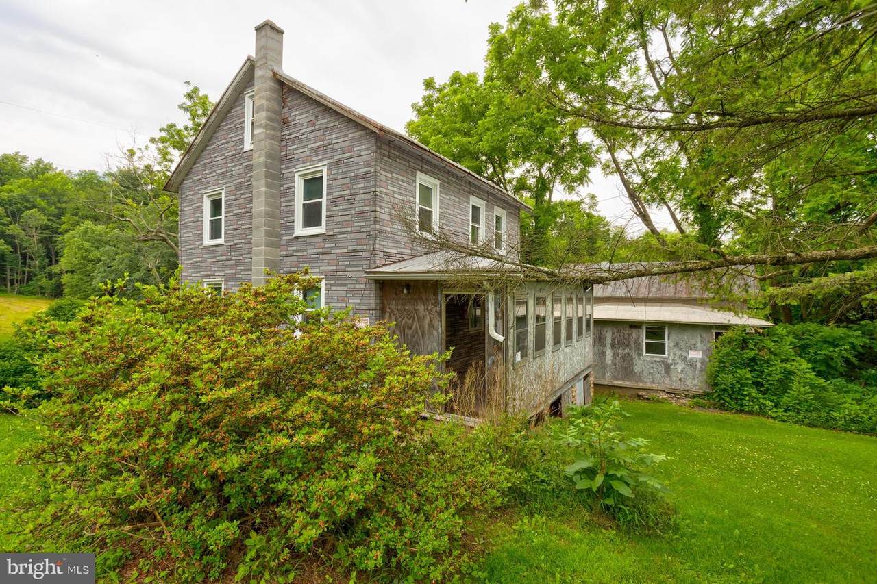 1175 Mountain Road - Photo 1