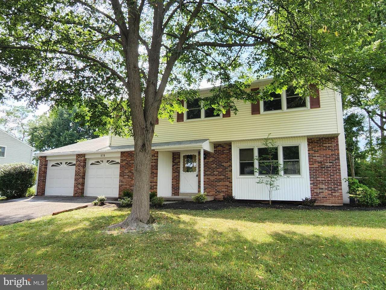 578 Hillside Drive - Photo 1