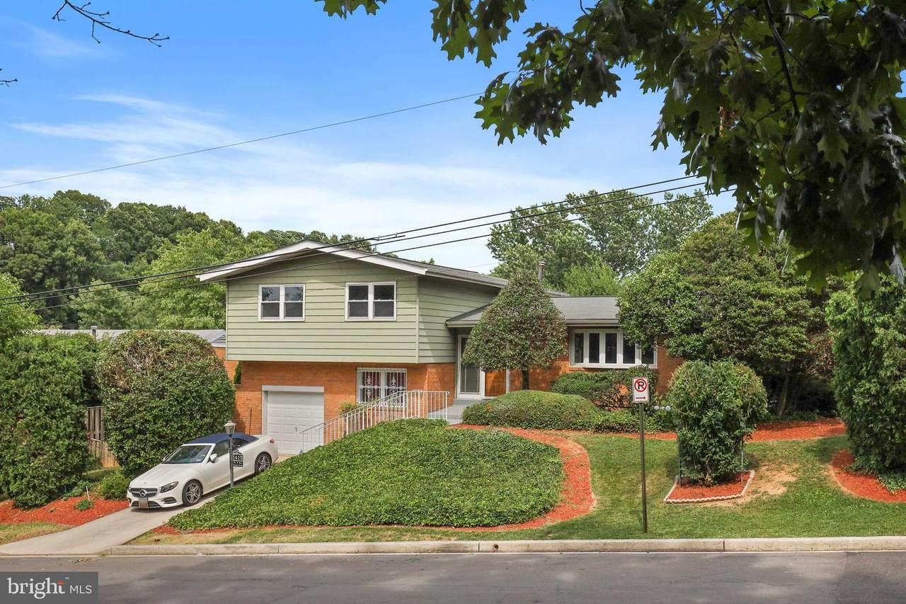 1412 30TH Street - Photo 1