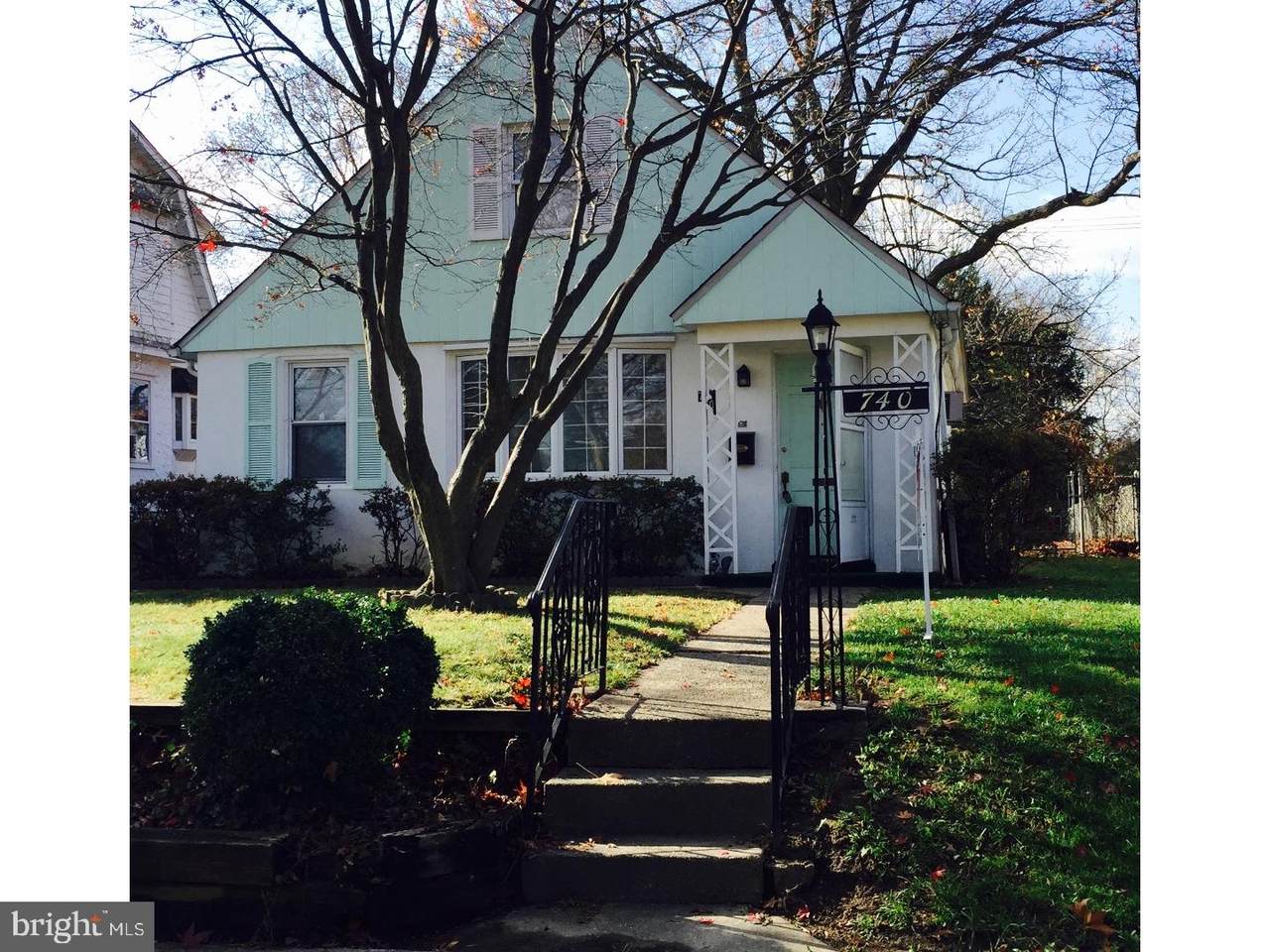 740 Sharon Avenue - Photo 1
