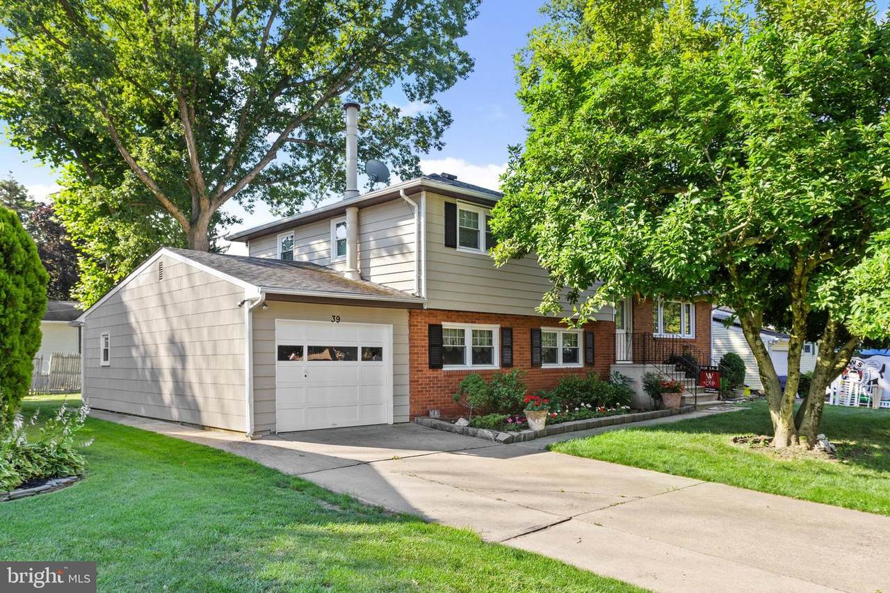 39 Lumar Road - Photo 1