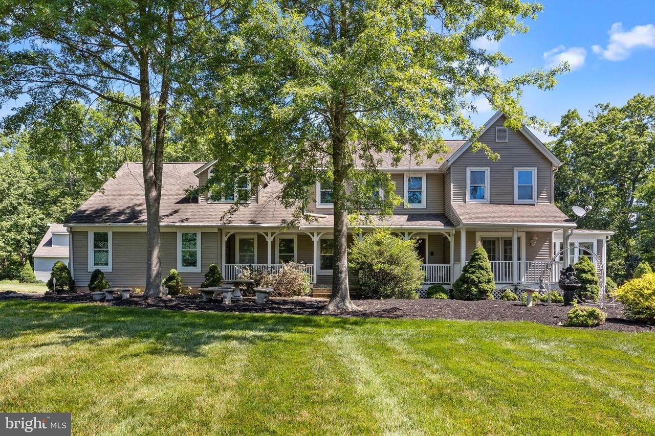 110 Pine Lane - Photo 1