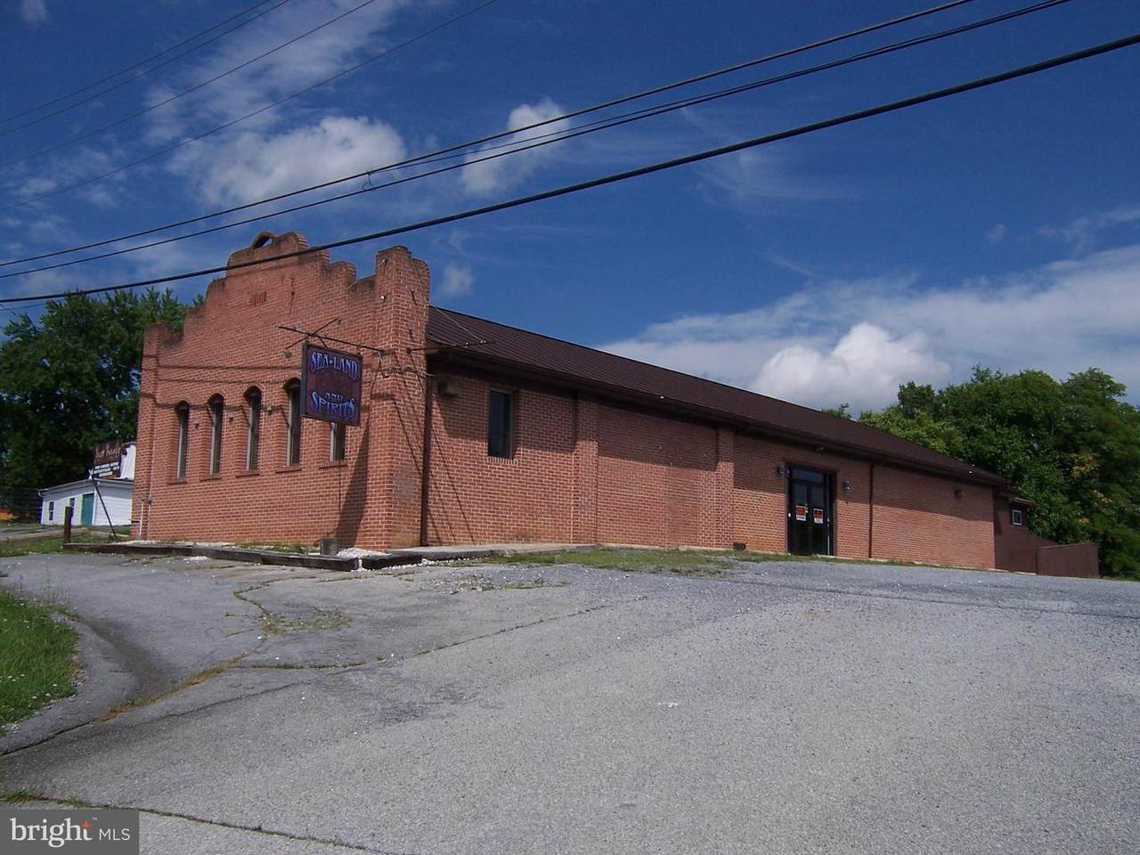 1211 &1209 Queen Street - Photo 1