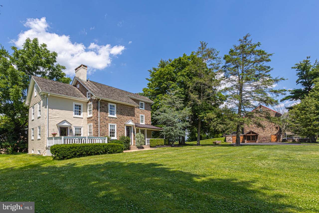 484 Stoopville Road - Photo 1