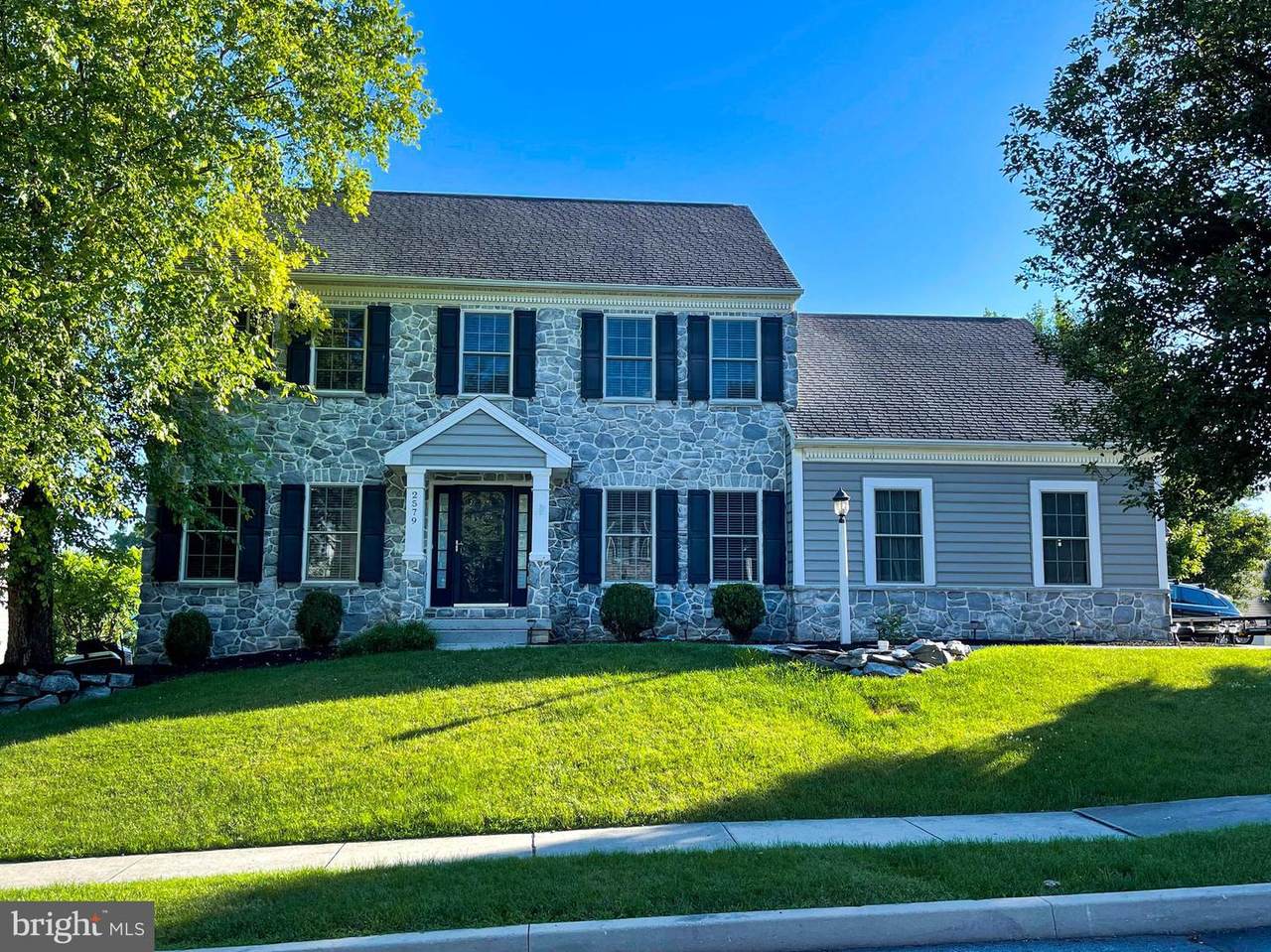 2579 Raleigh Road - Photo 1
