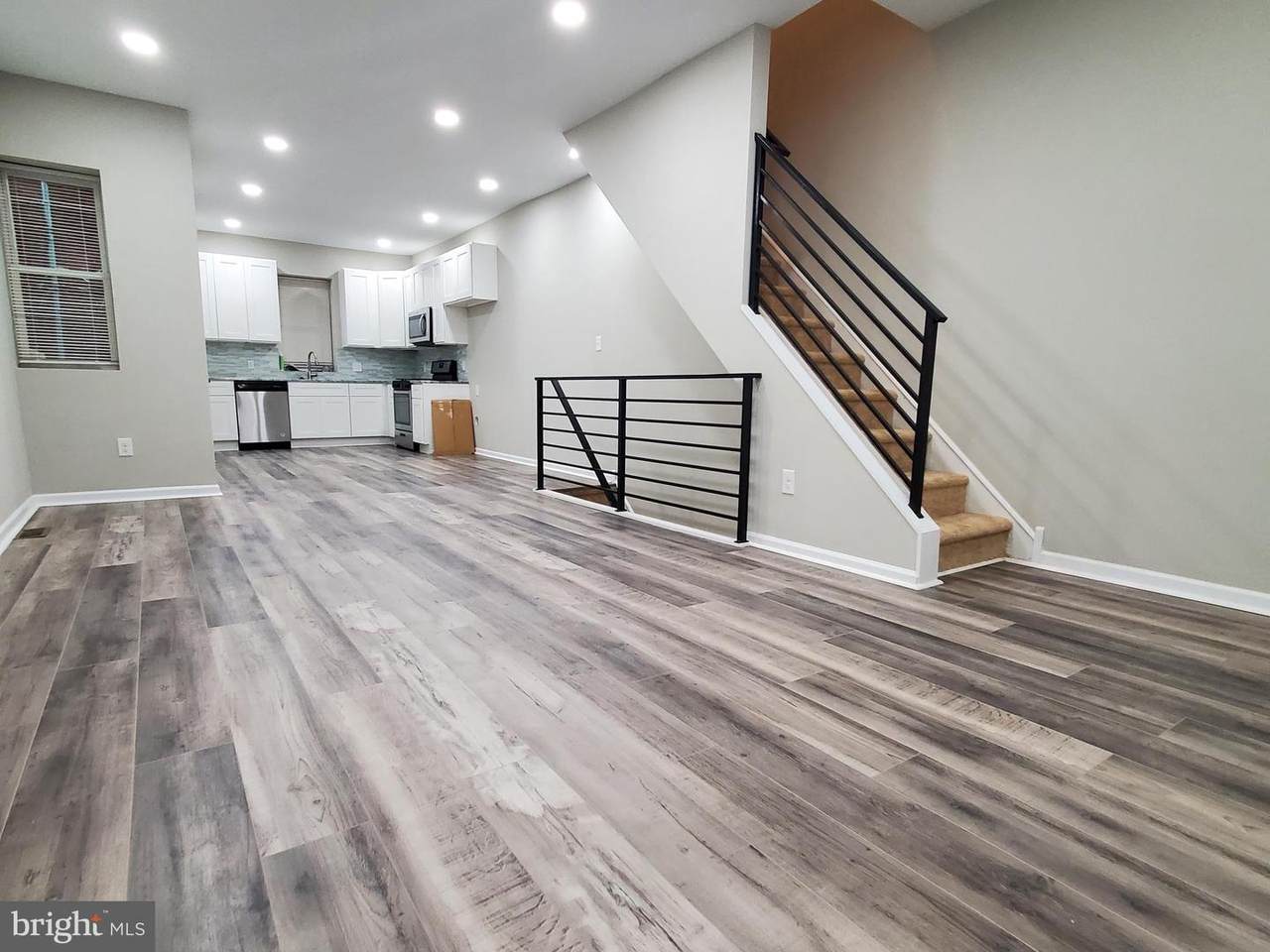 1511 Wingohocking Street - Photo 1