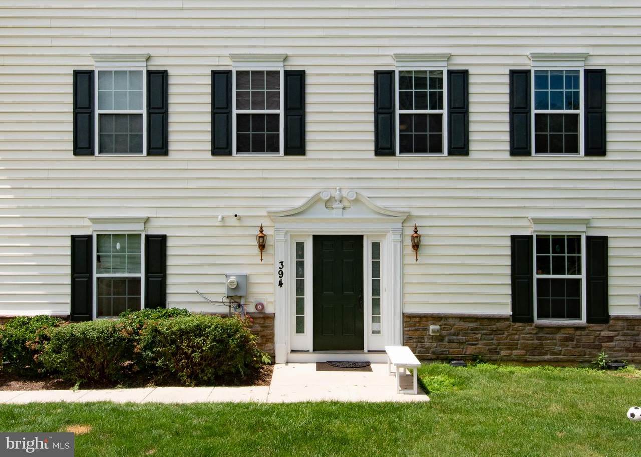 394 Larose Drive - Photo 1